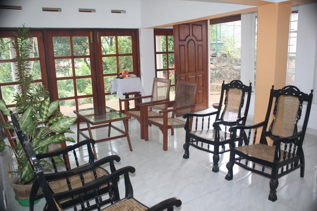 Imaaga Kandy Residence Экстерьер фото