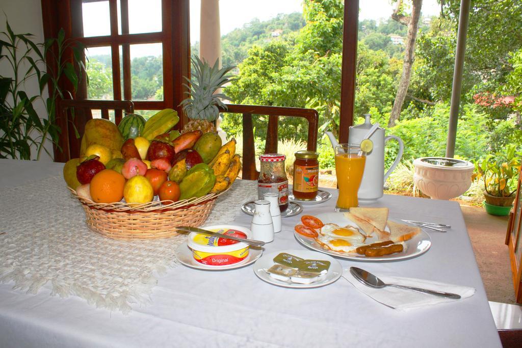 Imaaga Kandy Residence Экстерьер фото